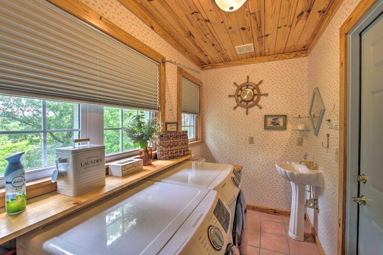 Lakeside Hot Springs Retreat With Kayaks And Boat Dock Hot Springs Village Zewnętrze zdjęcie